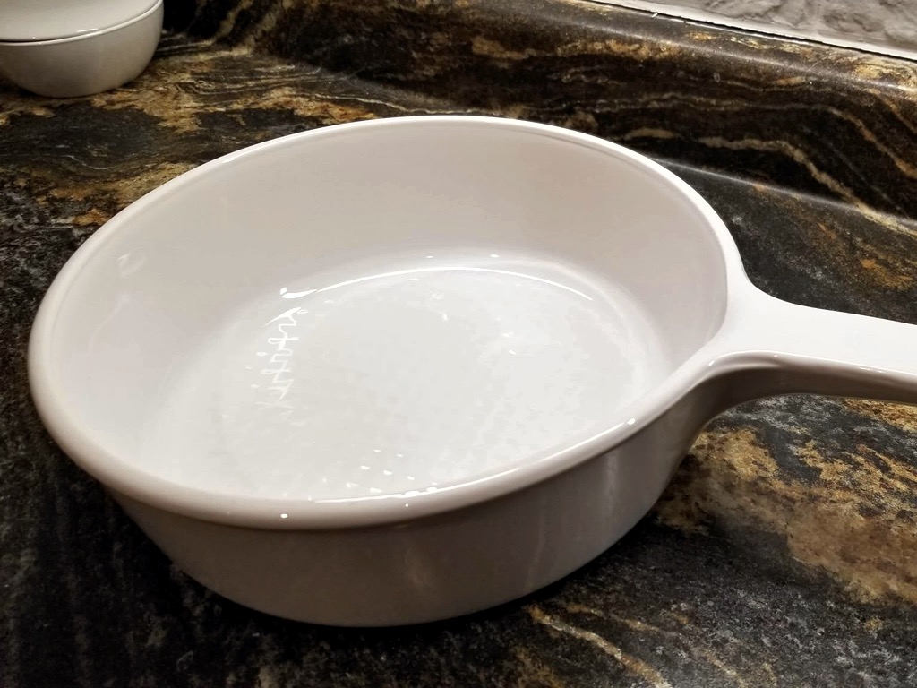  24cm sauté pan (Photo Courtesy Anna Dziewulska) 